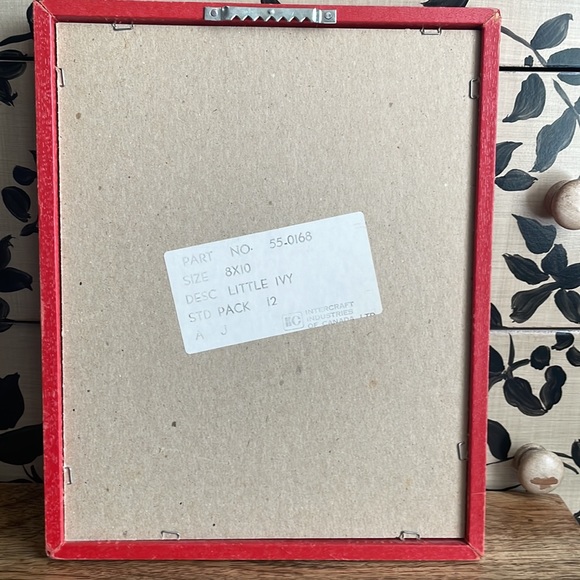 ❤️Little Ivy Holly Hobby Set of 2 Vintage Framed pictures. - Picture 4 of 6